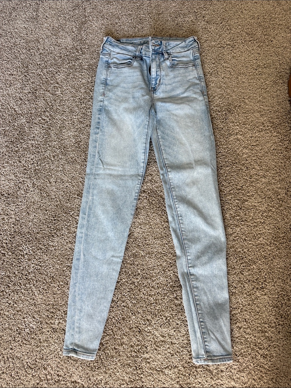 American Eagle Outfitters Light Blue Skinny Jeans